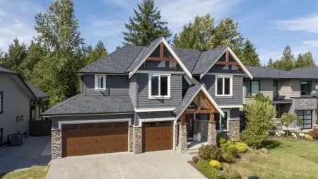 10 24453 60 Avenue, Langley, BC, Langley — Single Family Residence for sale