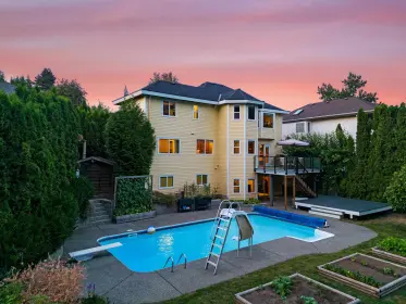 16352 77 Avenue, Surrey, BC, Surrey — Single Family Residence for sale