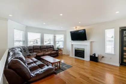 8969 160a Street, Surrey, BC, Surrey — Single Family Residence for sale