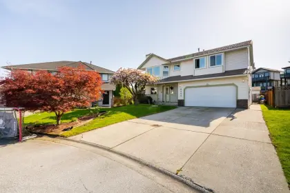 8969 160a Street, Surrey, BC, Surrey — Single Family Residence for sale