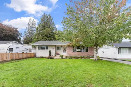 4357 Cypress Street, Yarrow, BC, Yarrow — Single Family Residence for sale
