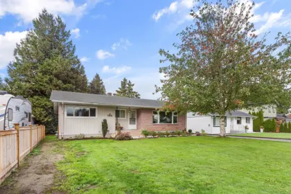 4357 Cypress Street, Yarrow, BC, Yarrow — Single Family Residence for sale