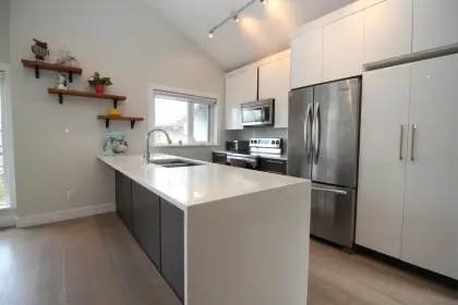 1671 Kitchener Street, Vancouver, BC, Vancouver — Townhouse for sale