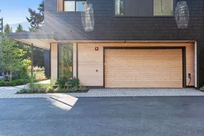 1 1089 Wilson Crescent, Squamish, BC, Squamish — Townhouse for sale