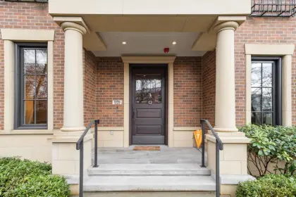 1496 Mcrae Avenue, Vancouver, BC, Vancouver — Townhouse for sale