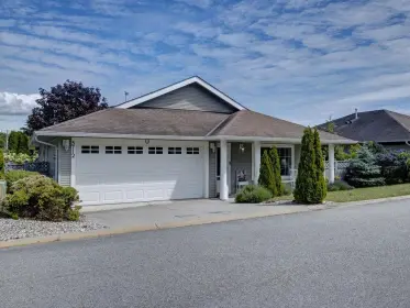 5712 Louise Way, Sechelt, BC, Sechelt — Single Family Residence for sale
