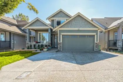 27892 Maclure Road, Abbotsford, BC, Abbotsford — Single Family Residence for sale