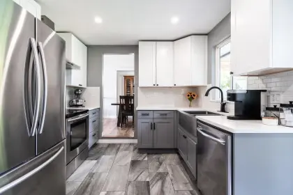 14329 68 Avenue, Surrey, BC, Surrey — Single Family Residence for sale