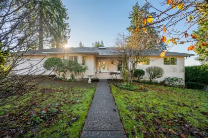 361 E Osborne Road, North Vancouver, BC, North vancouver — Single Family Residence for sale