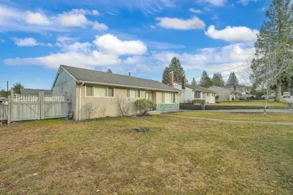 11070 Wren Crescent, Surrey, BC, Surrey — Single Family Residence for sale