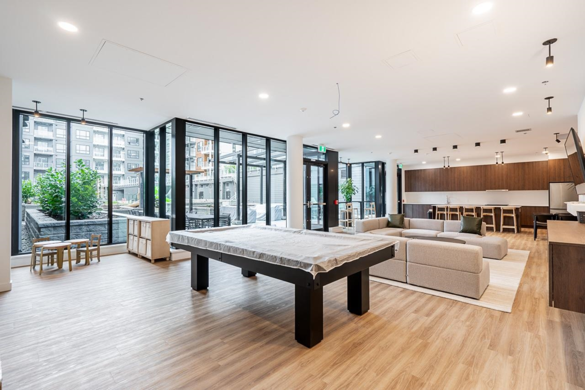 Backyard Photo of 403 3596 Malsum Drive, North Vancouver, BC