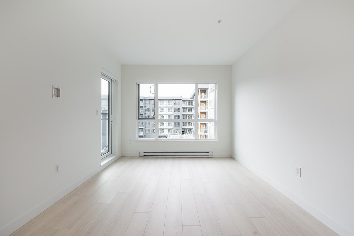 Bedroom 3 Photo of 403 3596 Malsum Drive, North Vancouver, BC