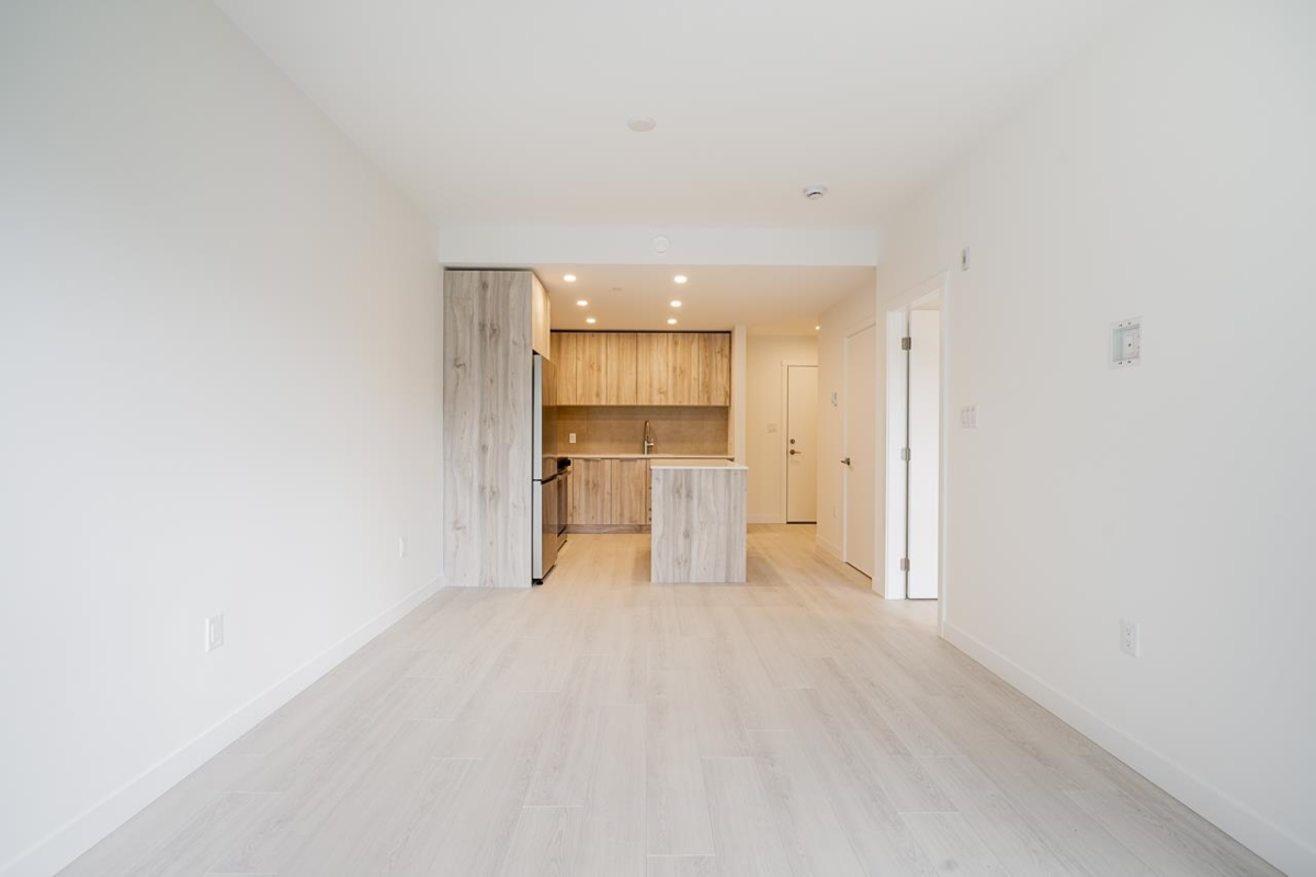 Guest Bathroom Photo of 403 3596 Malsum Drive, North Vancouver, BC