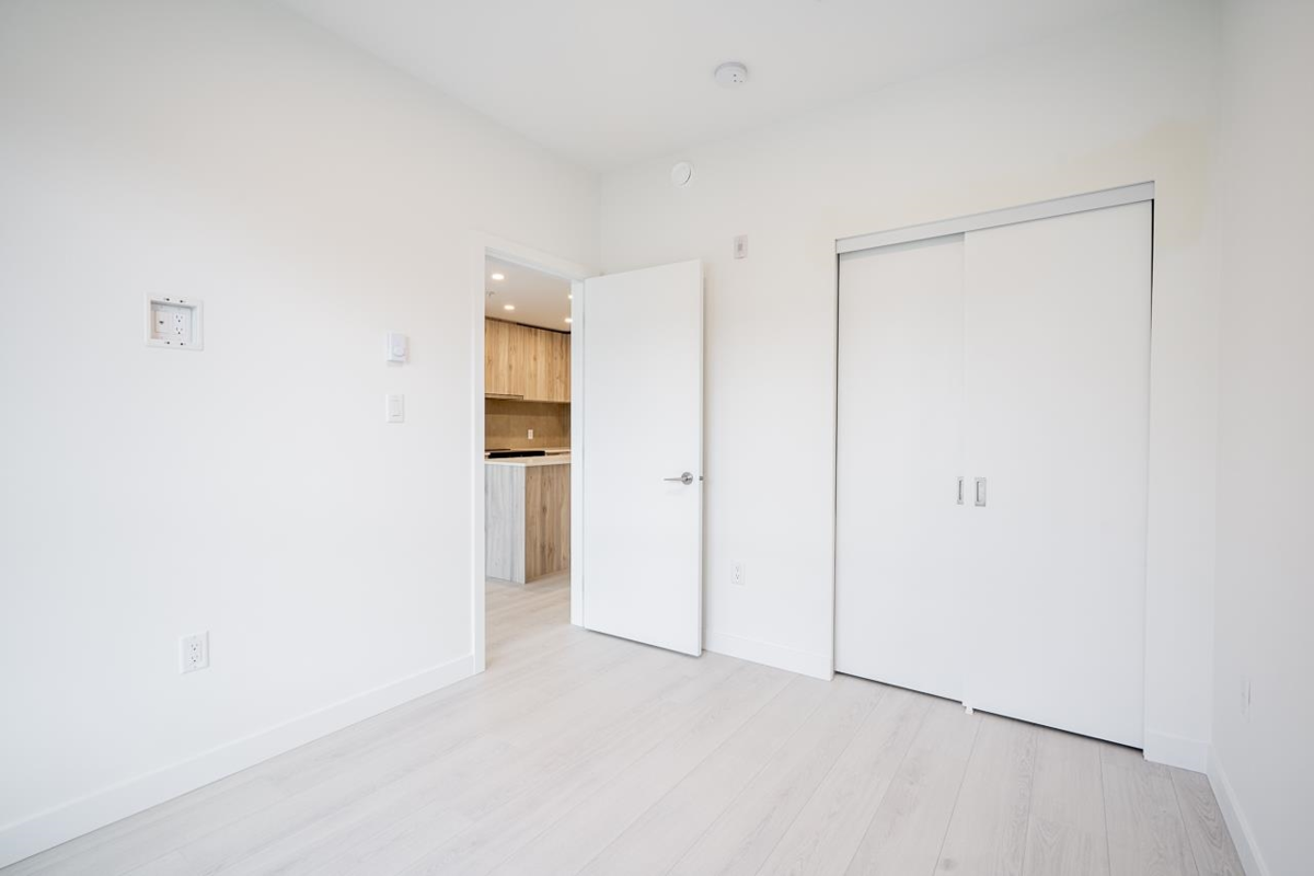 Laundry Room Photo of 403 3596 Malsum Drive, North Vancouver, BC