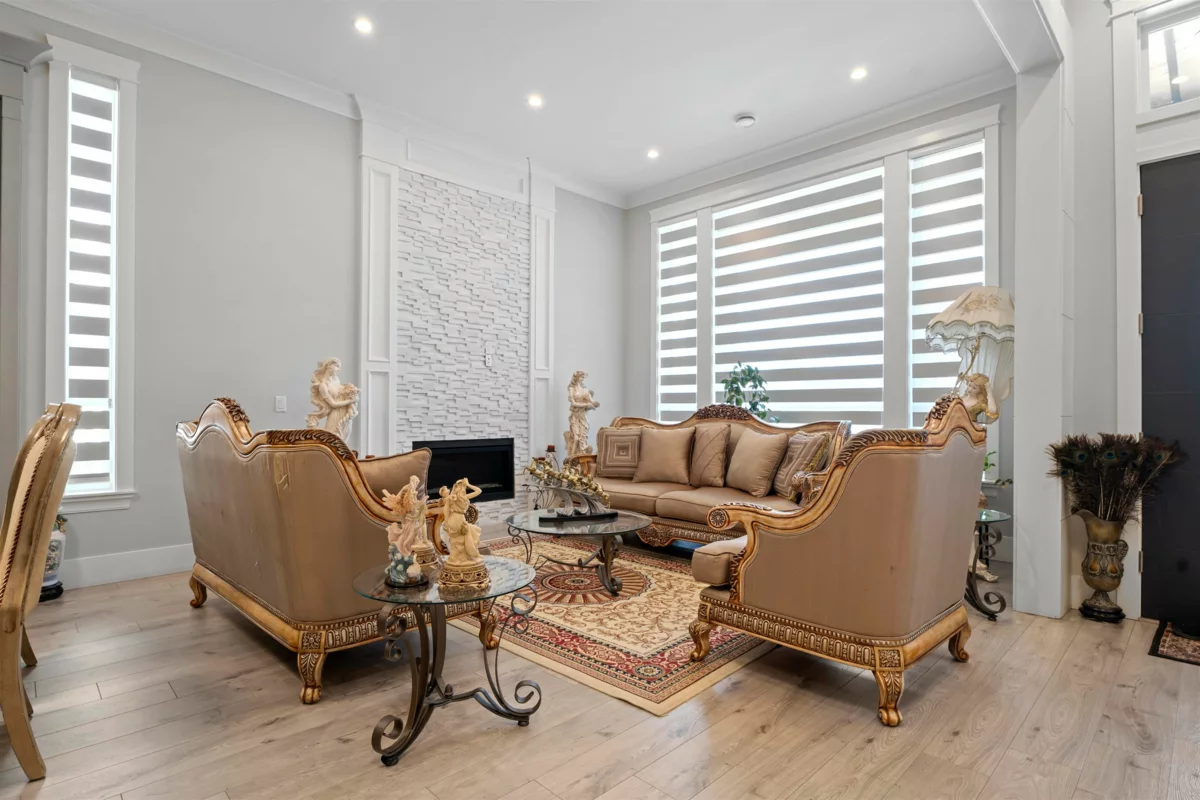 Kitchen Island Photo of 7615 148 Street, Surrey, BC