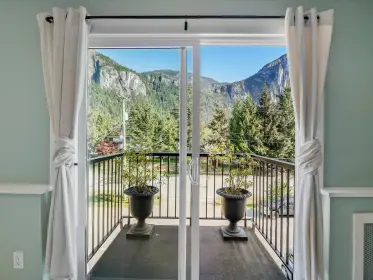 33 38175 Westway Avenue, Squamish, BC, Squamish — Apartment/Condo for sale