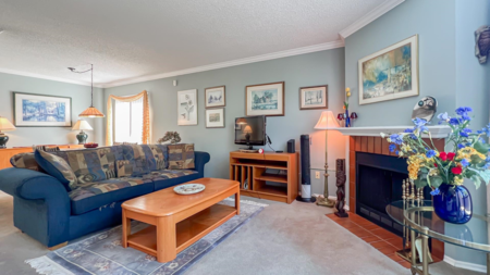 203 7300 Moffatt Road, Richmond, BC, Richmond — Apartment/Condo for sale