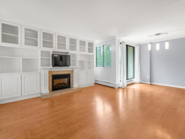 201 701 W Victoria Park, North Vancouver, BC, North Vancouver — Apartment/Condo for sale