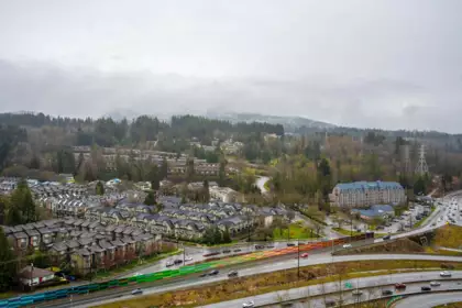 2202 1500 Fern Street, North Vancouver, BC, North Vancouver — Apartment/Condo for sale