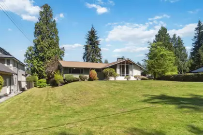 805 Foster Avenue, Coquitlam, BC, Coquitlam — Single Family Residence for sale