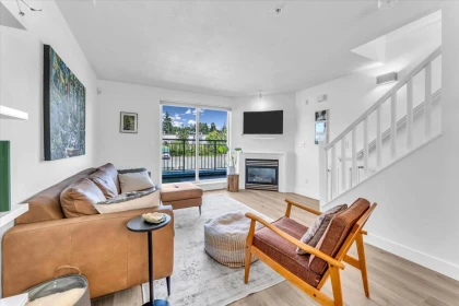 25 288 St. Davids Avenue, North Vancouver, BC, North Vancouver — Townhouse for sale