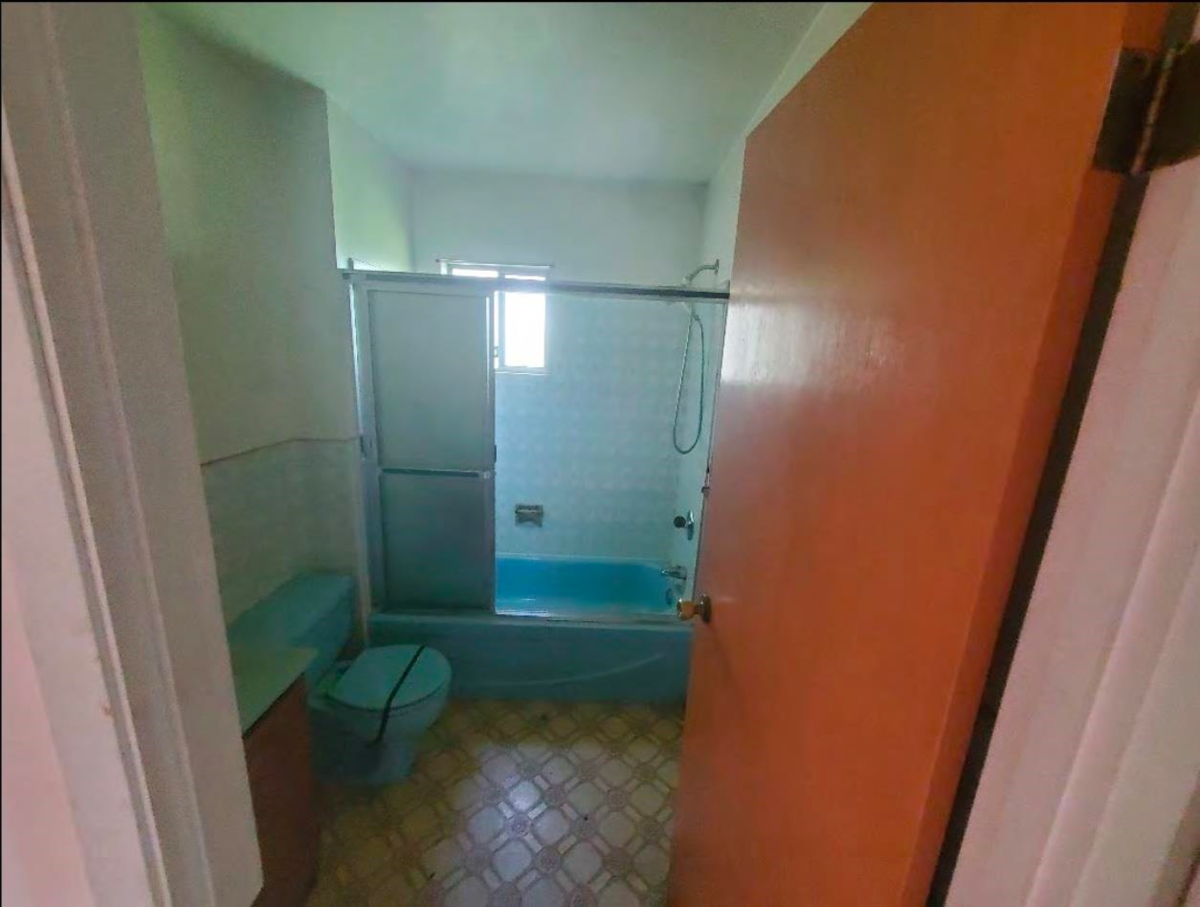 Laundry Room Photo of 314 Stanley Street, New Westminster, BC