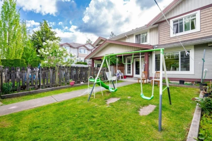 17 8255 120a Street, Surrey, BC, Surrey — Townhouse for sale