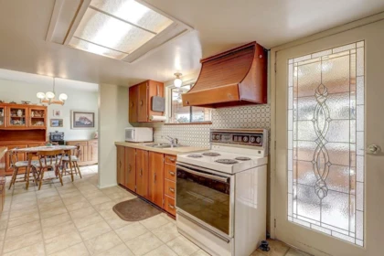 11700 Blundell Road, Richmond, BC, Richmond — Single Family Residence for sale