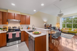 309 14885 105 Avenue, Surrey, BC