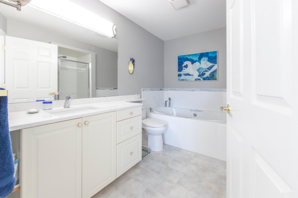 Bedroom 4 Photo of 226 1585 Field Road, Sechelt, BC