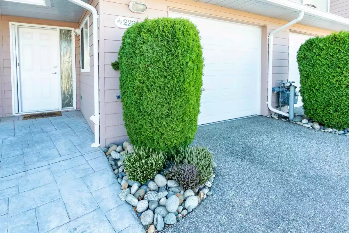 Garage Interior Photo of 226 1585 Field Road, Sechelt, BC