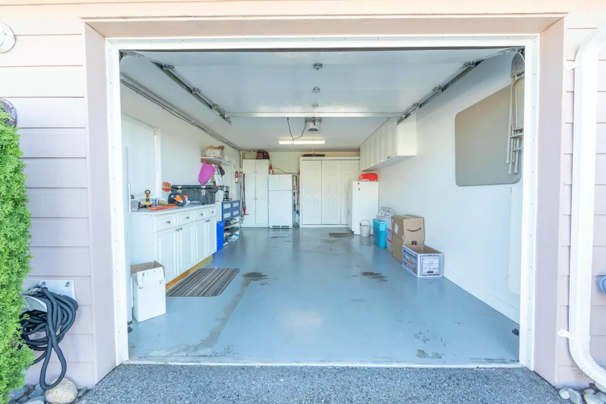 Staircase Photo of 226 1585 Field Road, Sechelt, BC