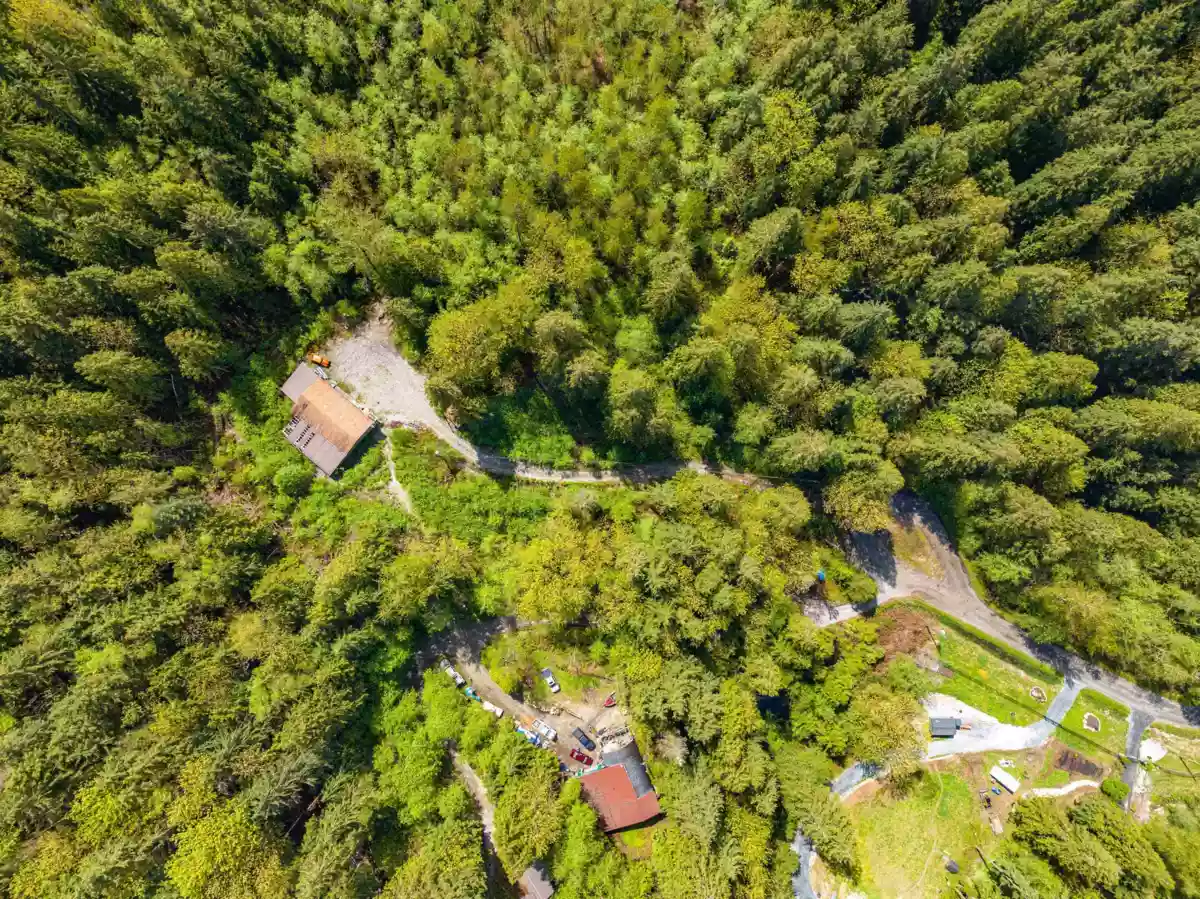 Powder Room Photo of 36225 Beyer Road, Mission, BC