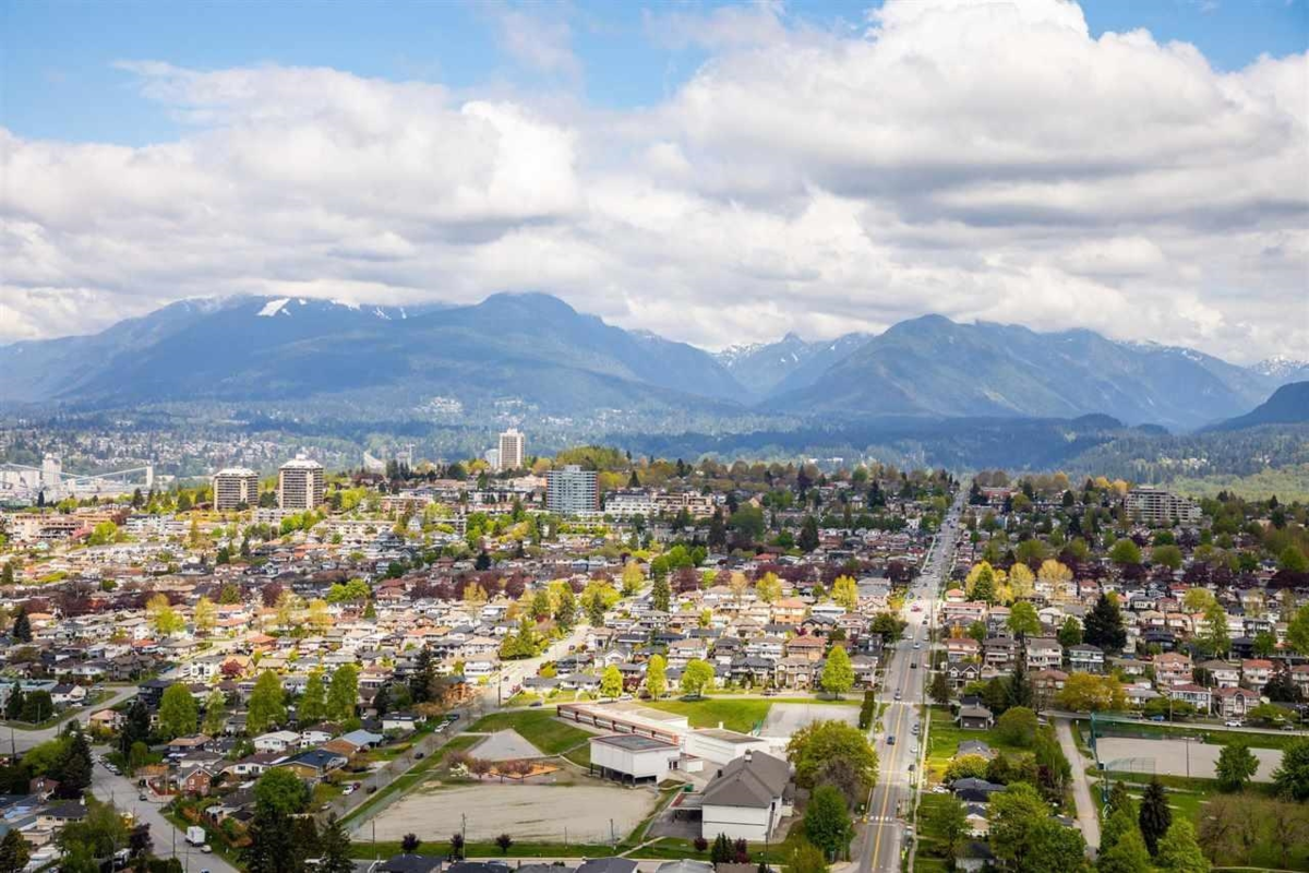 Guest Bathroom Photo of 4201 1788 Gilmore Avenue, Burnaby, BC