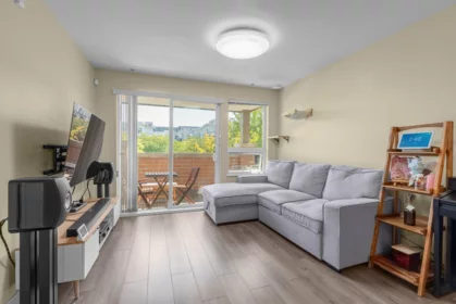 219 9500 Odlin Road, Richmond, BC, Richmond — Apartment/Condo for sale
