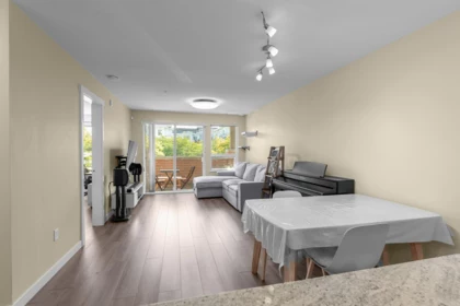 219 9500 Odlin Road, Richmond, BC, Richmond — Apartment/Condo for sale