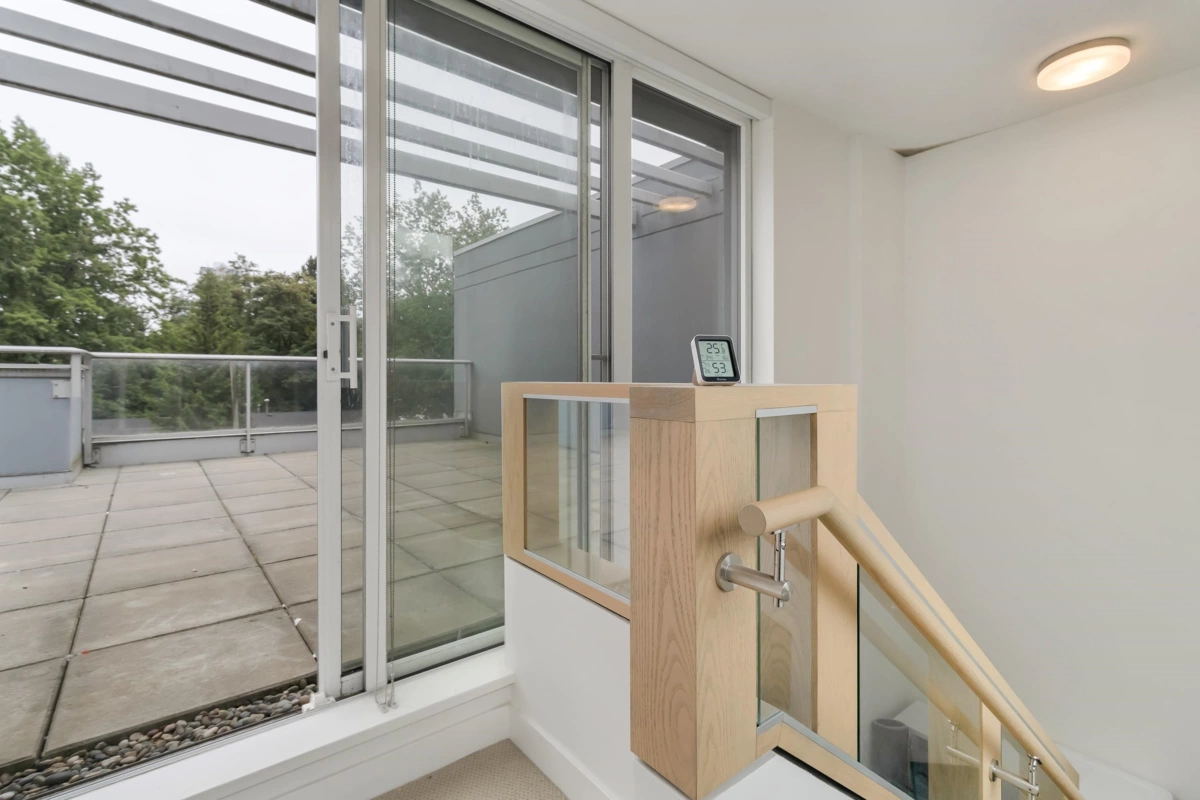 Guest Bathroom Photo of TH3 13720 100 Avenue, Surrey, BC