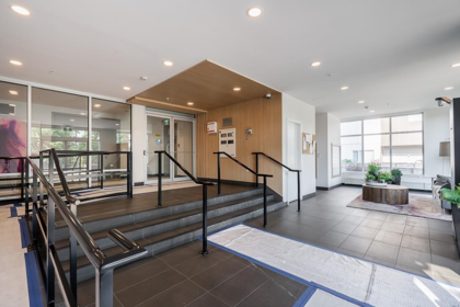519 13963 105 Boulevard, Surrey, BC