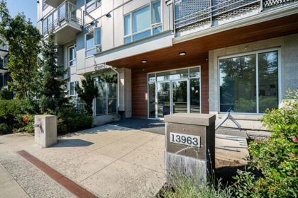 519 13963 105 Boulevard, Surrey, BC
