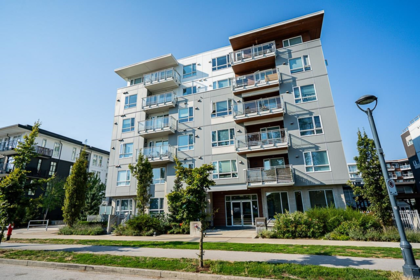 519 13963 105 Boulevard, Surrey, BC