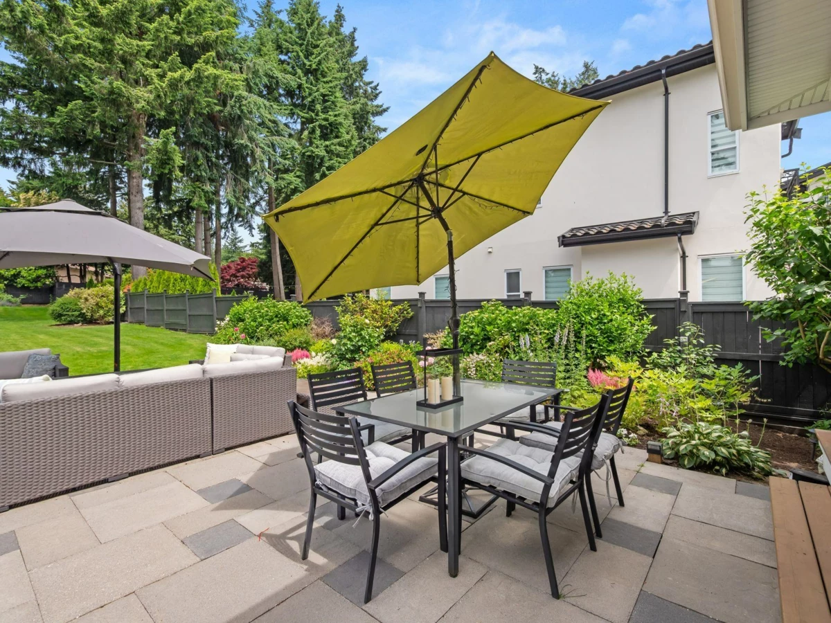 Basement Recreation Room Photo of 12035 56 Avenue, Surrey, BC
