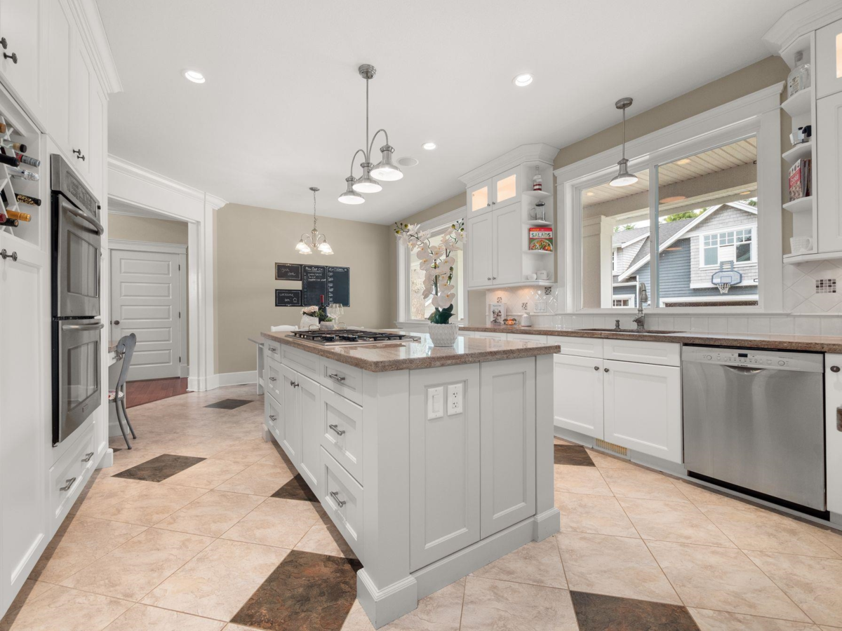 Dining Area Photo of 12035 56 Avenue, Surrey, BC