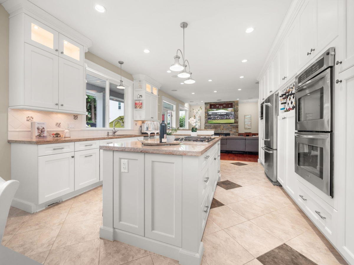 Front Yard Photo of 12035 56 Avenue, Surrey, BC