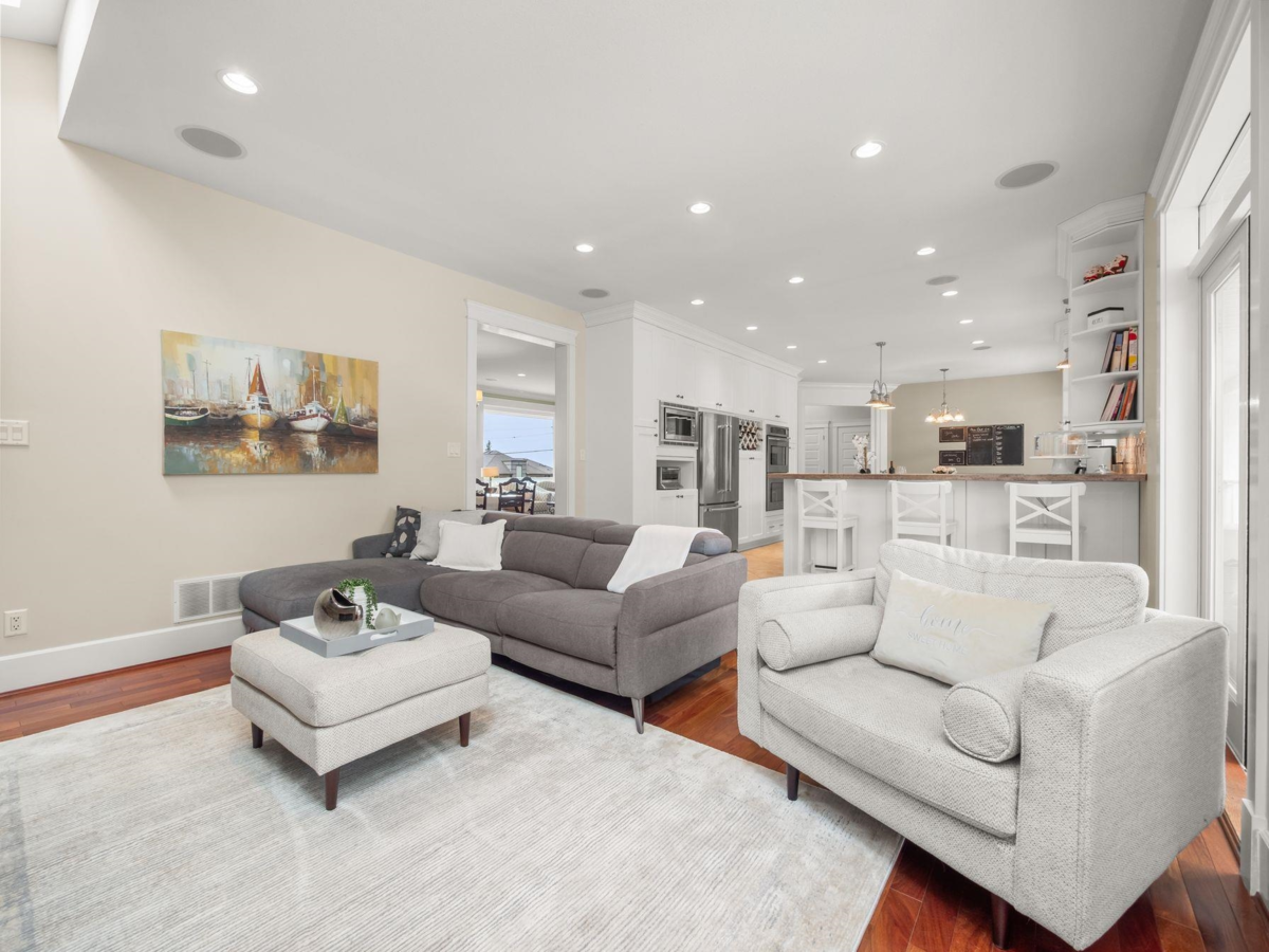 Outdoor Deck Photo of 12035 56 Avenue, Surrey, BC