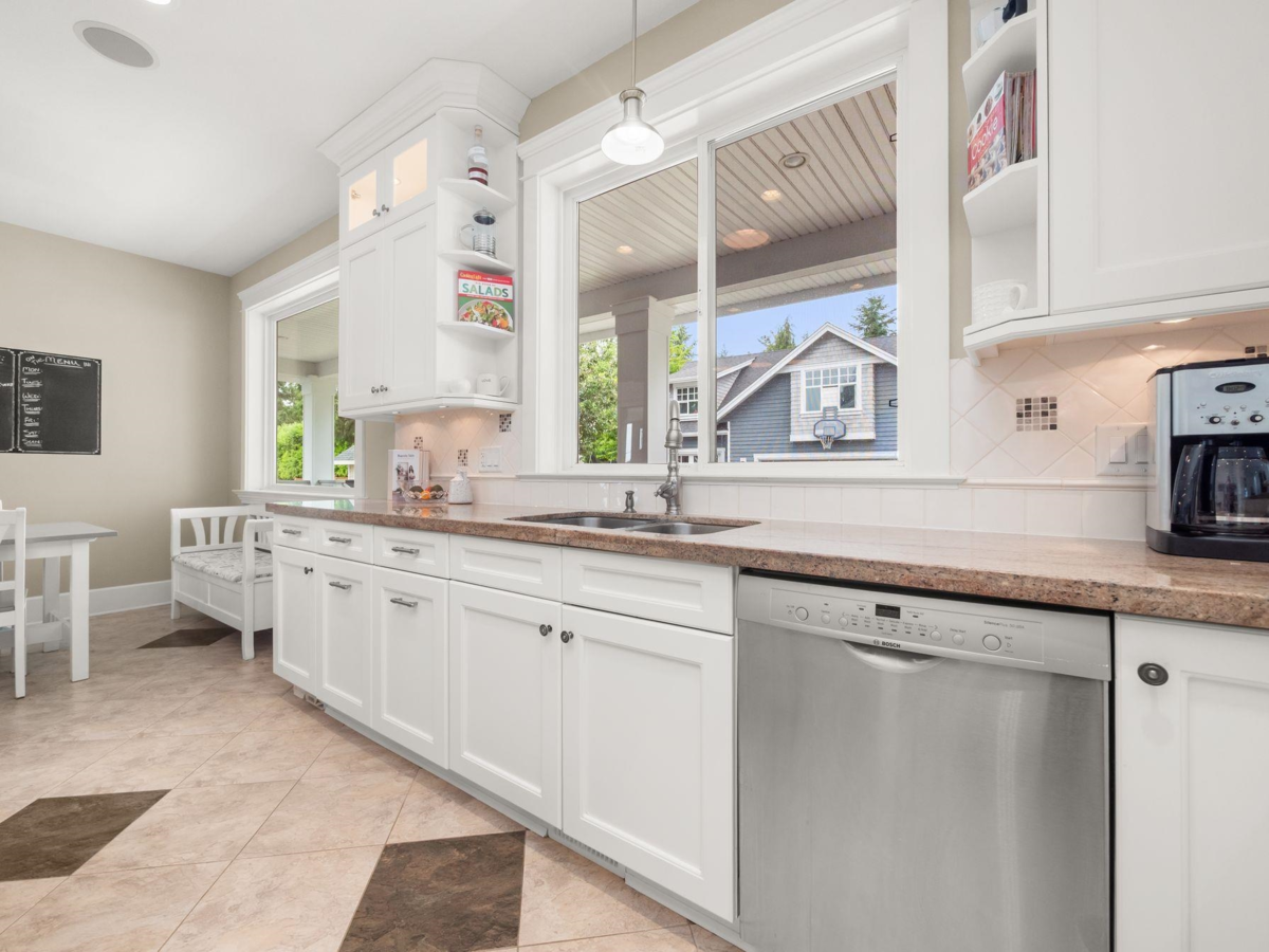 Swimming Pool Photo of 12035 56 Avenue, Surrey, BC