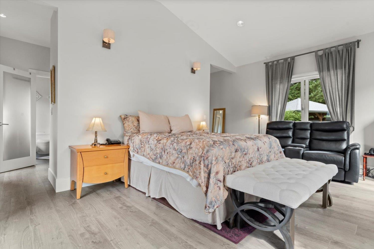 Basement Recreation Room Photo of 1185 Columbia Valley Road, Columbia Valley, BC