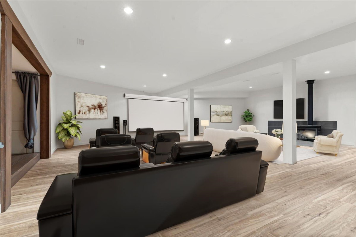 Front Yard Photo of 1185 Columbia Valley Road, Columbia Valley, BC