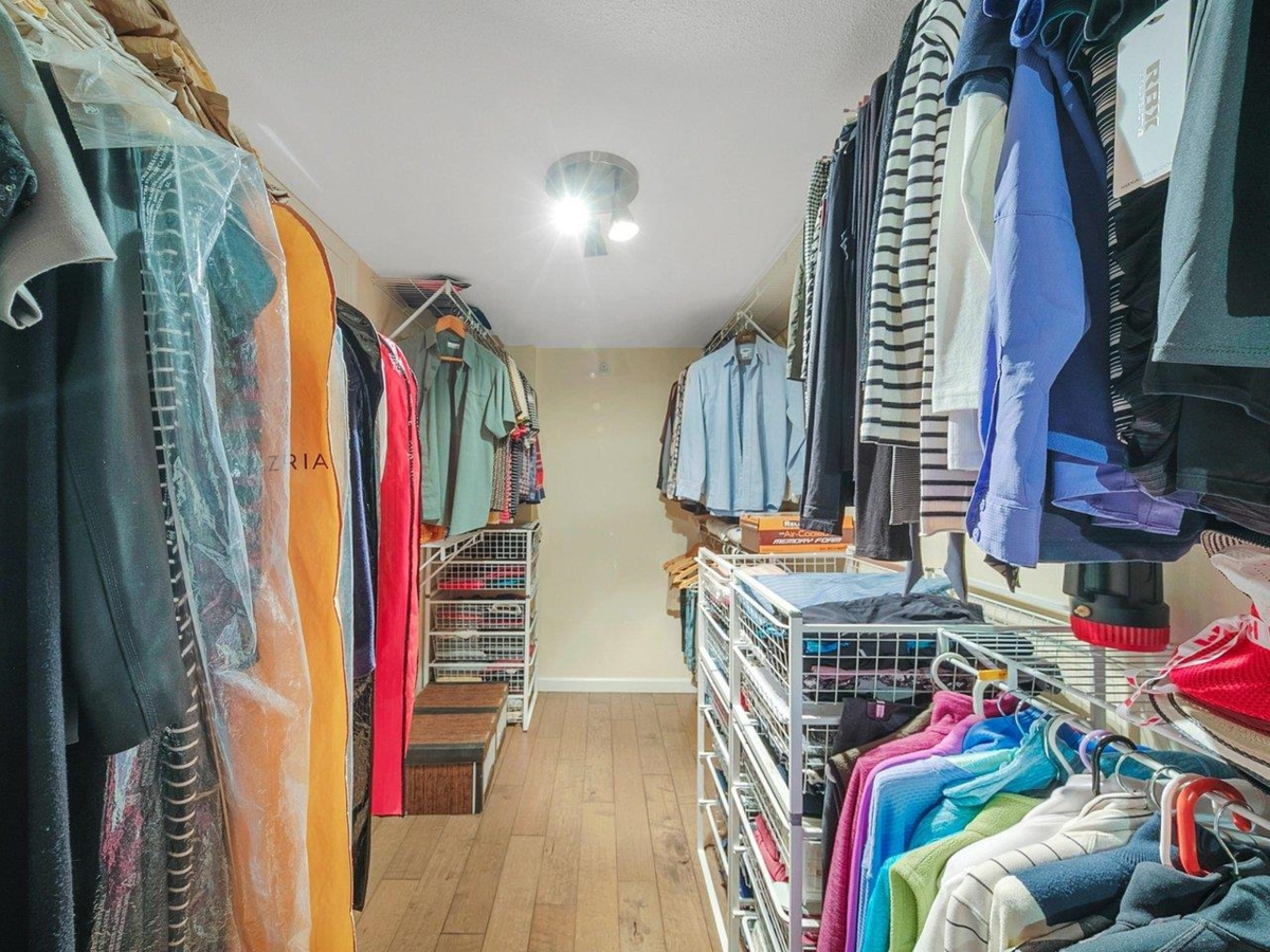 Office / Den Photo of 1490 Hornby Street, Vancouver, BC