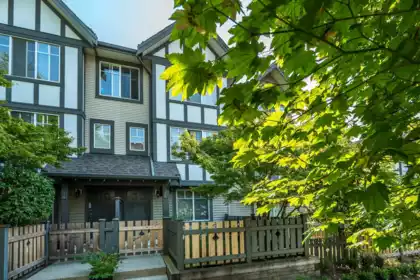 75 20038 70 Avenue, Langley, BC, Langley — Townhouse for sale