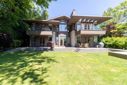 Garden / Landscaping Photo of 1178 Laurier Avenue, Vancouver, BC